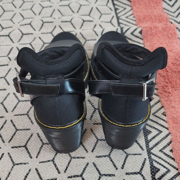 DR. MARTEN'S MEDEA PLATFORM SANDAL IN BLACK, SZ 9 - Picture 6 of 15